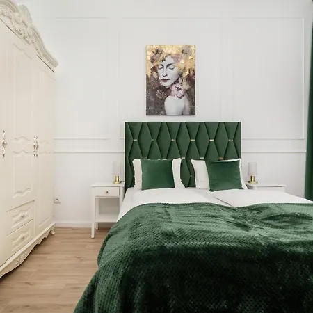 شقة Jednosci Narodowej Stylowy Apartament By Renters