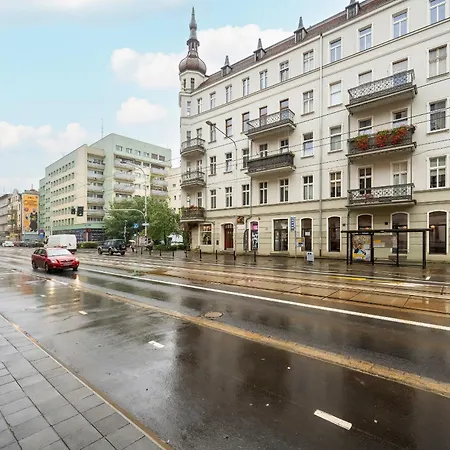 Daire Jednosci Narodowej Stylowy Apartament By Renters *