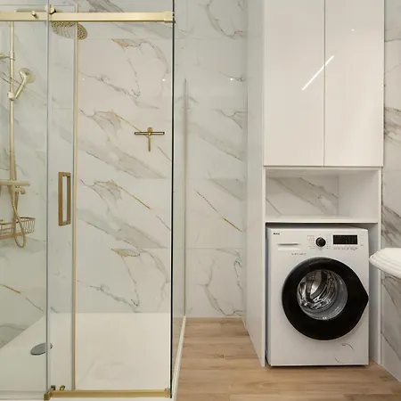 Jednosci Narodowej Stylowy Apartament By Renters شقة فروتسواف